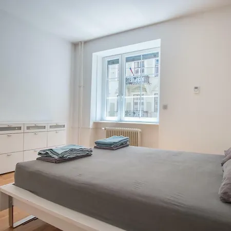Apartment Luxury Central Ljubljana