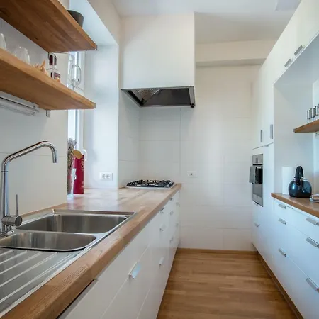 Apartment Luxury Central