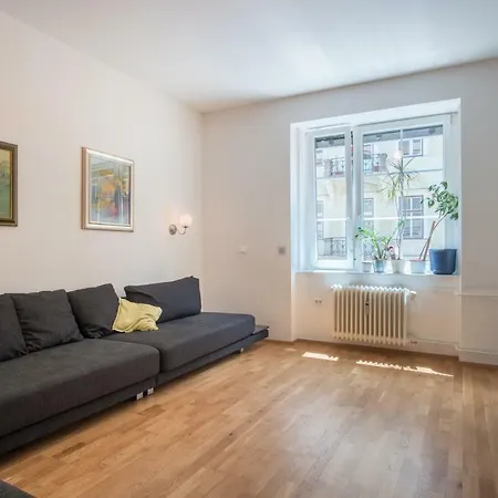 Apartment Luxury Central
